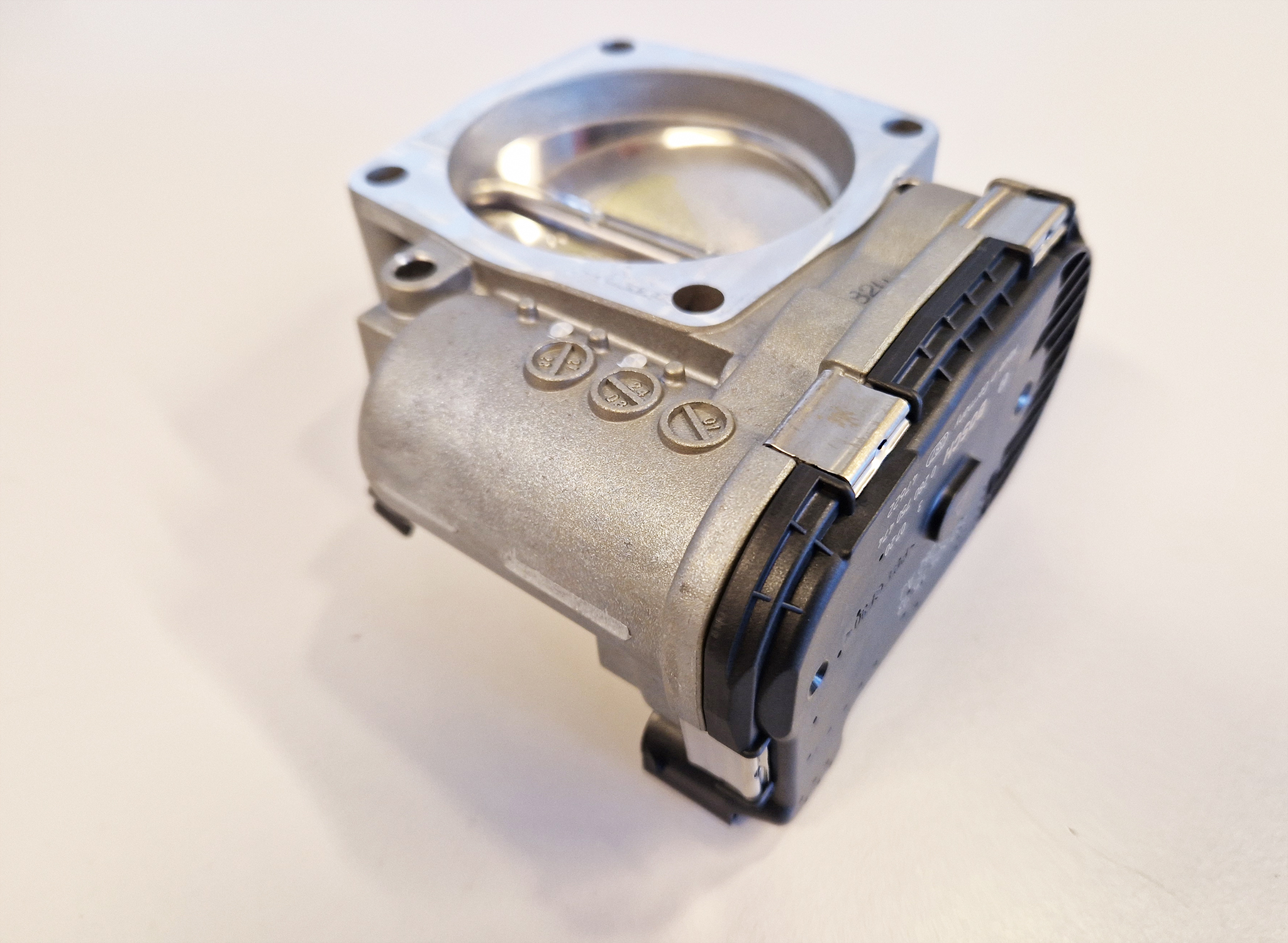 Bosch 74mm electronic throttle body