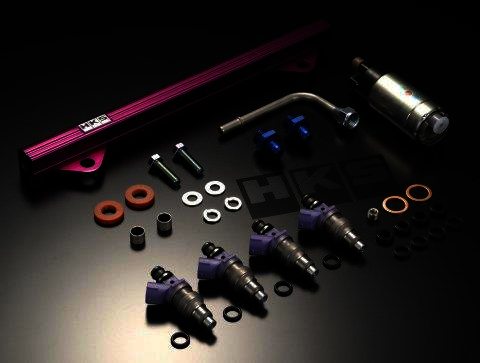 HKS Fuel Upgrade Kit EVO X (Pump+Rail+INJ 800cc) - Klik om te sluiten