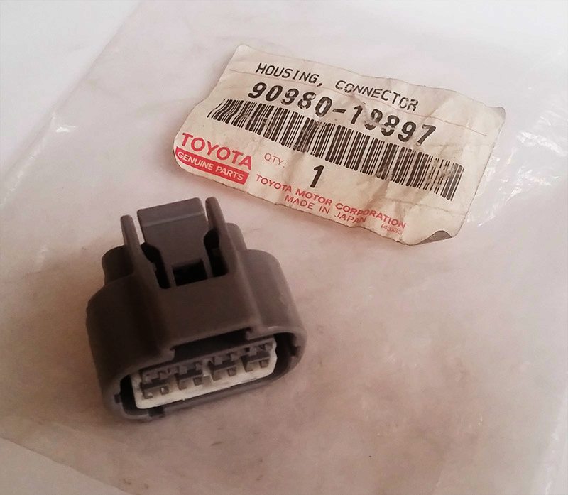 Toyota connector housing for 2JZ resistor pack - Klik om te sluiten
