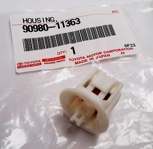 Toyota connector housing for 1JZ / 2JZ oil pressure switch